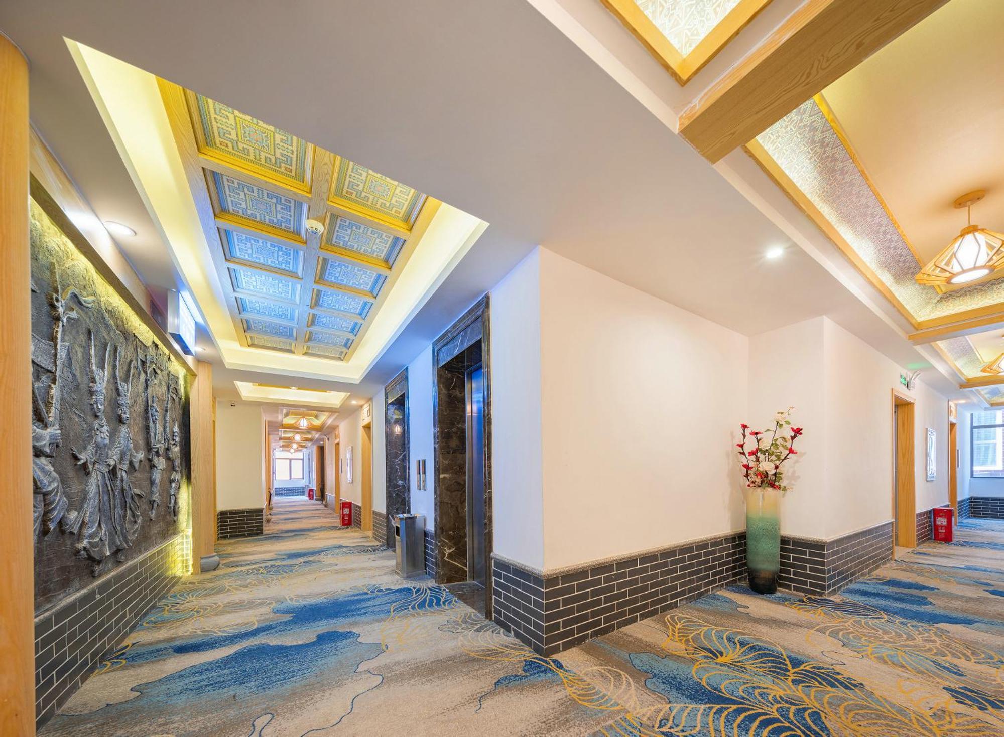 Zhangjiajie Dreamway Hotel - Free Pick Up Service Ngoại thất bức ảnh